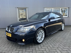 BMW 5-serie Touring - 530d High Executive LCI M-sport PDC APK