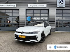 Volkswagen Passat Variant - 1.5 eTSI R-Line Edition | Trekhaak | Panoramadak | Eletrische A-klep | Head up Display | S