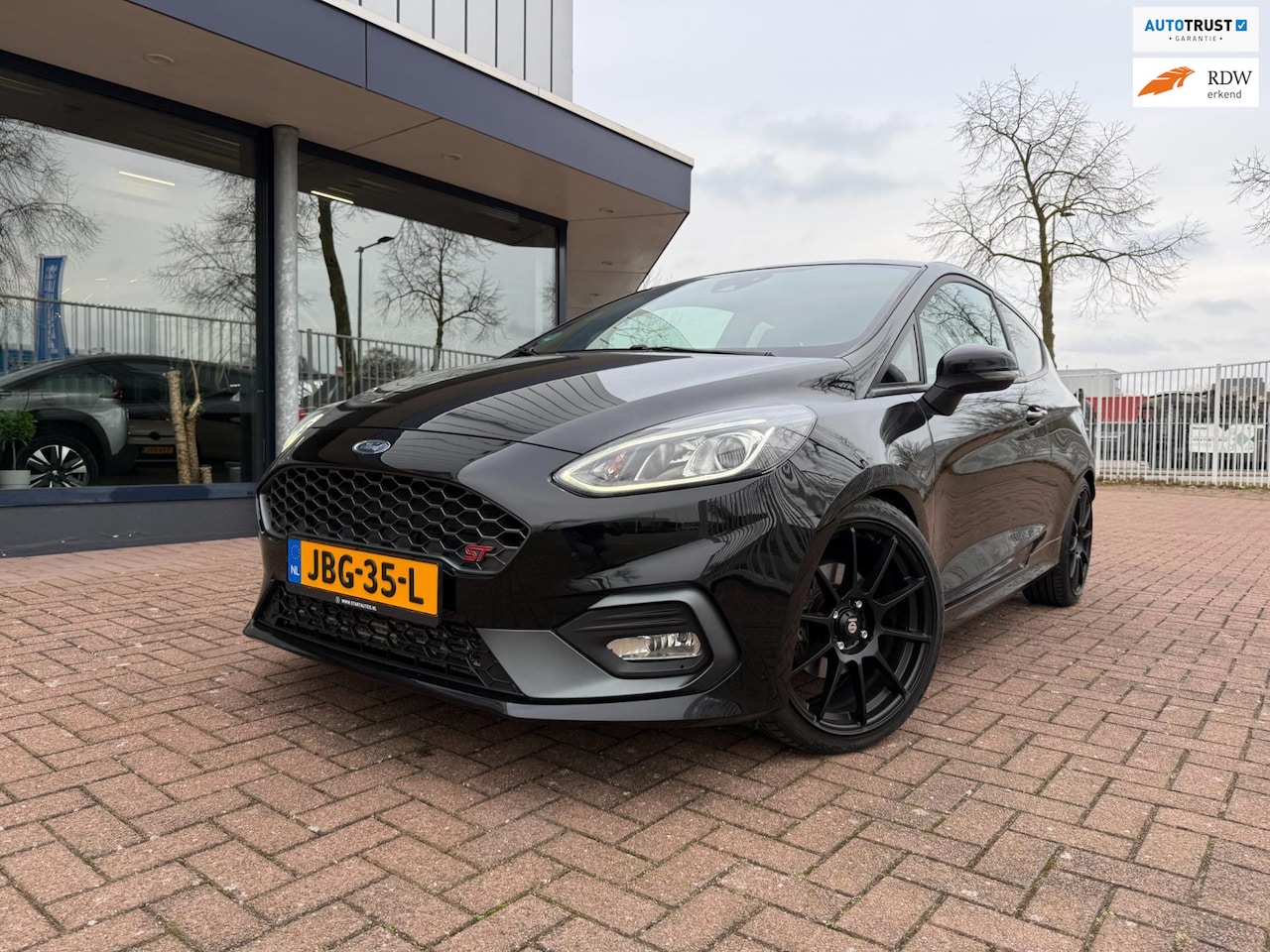 Ford Fiesta - 1.5 ST 200PK | RECARO | CARPLAY | Cruise | B&O - AutoWereld.nl