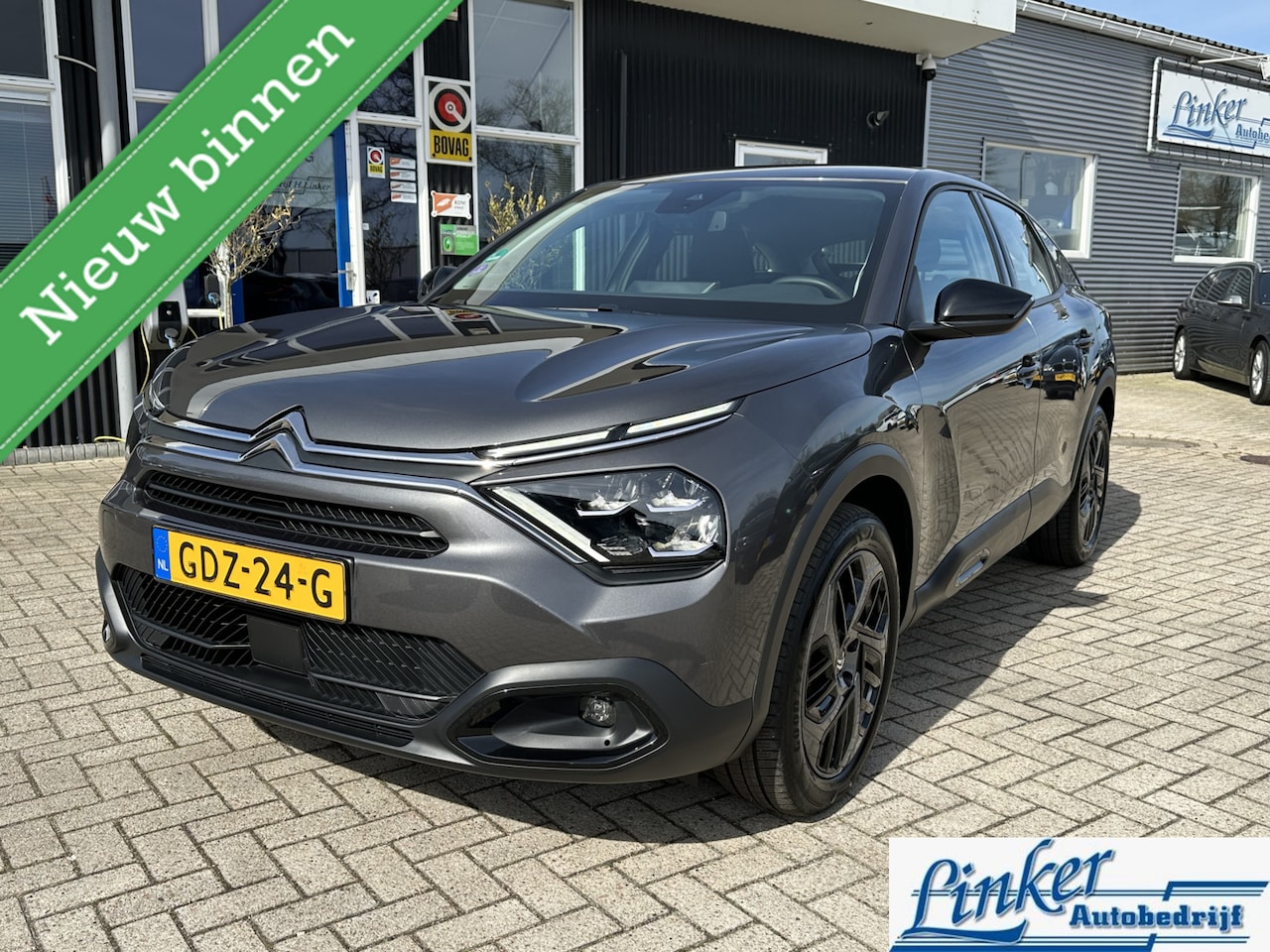 Citroën C4 - 1.2 Hybrid 136 Plus - NL-AUTO TREKH CAMERA CARPLAY - AutoWereld.nl