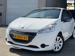 Peugeot 208 - 1.0 VTi LIKE/ luxe uitvoering/ 5drs/ nap/ 1jaar apk/ airco/ EL-ramen/ zeer nette auto