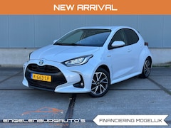 Toyota Yaris - 1.5 Hybrid Style JBL Stoelverwarming, NAP