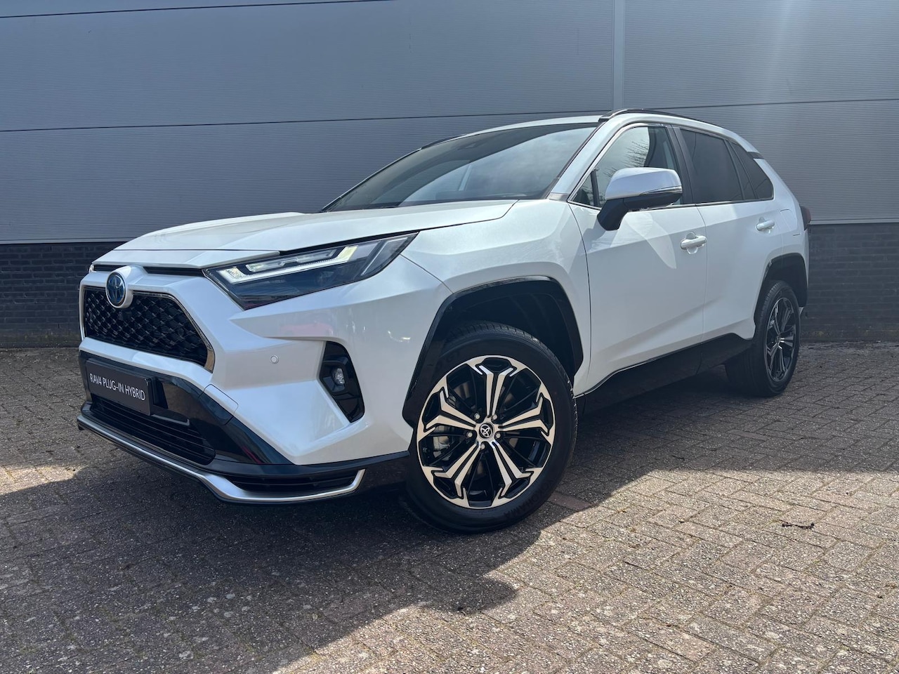 Toyota RAV4 - 2.5 Plug-in Hybrid AWD Limited Edition Nieuw Uit Voorraad ! - AutoWereld.nl