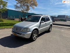 Mercedes-Benz M-klasse - ML 270 CDI grijs kenteken