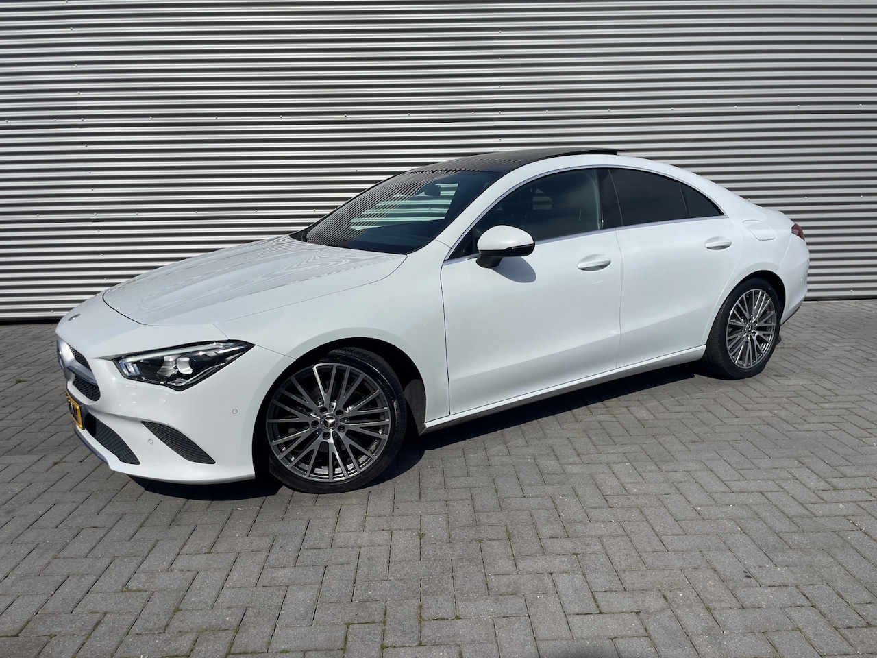 Mercedes-Benz CLA-Klasse - 200 bouwjaar 2021 met panoramadak - AutoWereld.nl
