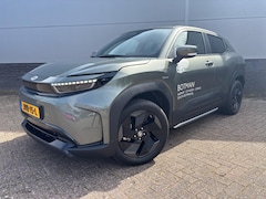 Toyota Urban Cruiser - Dynamic 61 kWh Demonstratie Auto