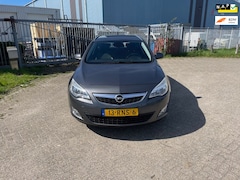 Opel Astra Sports Tourer - 1.4 Turbo Cosmo