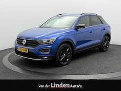 Volkswagen T-Roc - 1.5 TSI Sport Business 150PK | Automaat | Trekhaak | Virtual Cockpit | Led | Camera | Carp