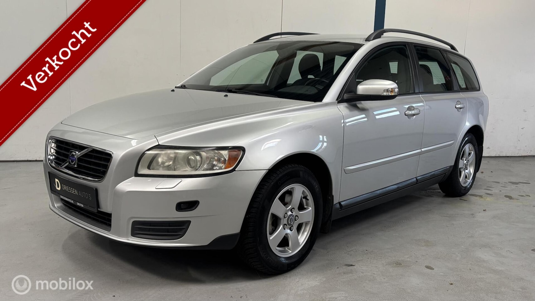 Volvo V50 - 1.8F Kinetic YOUNGTIMER - AutoWereld.nl
