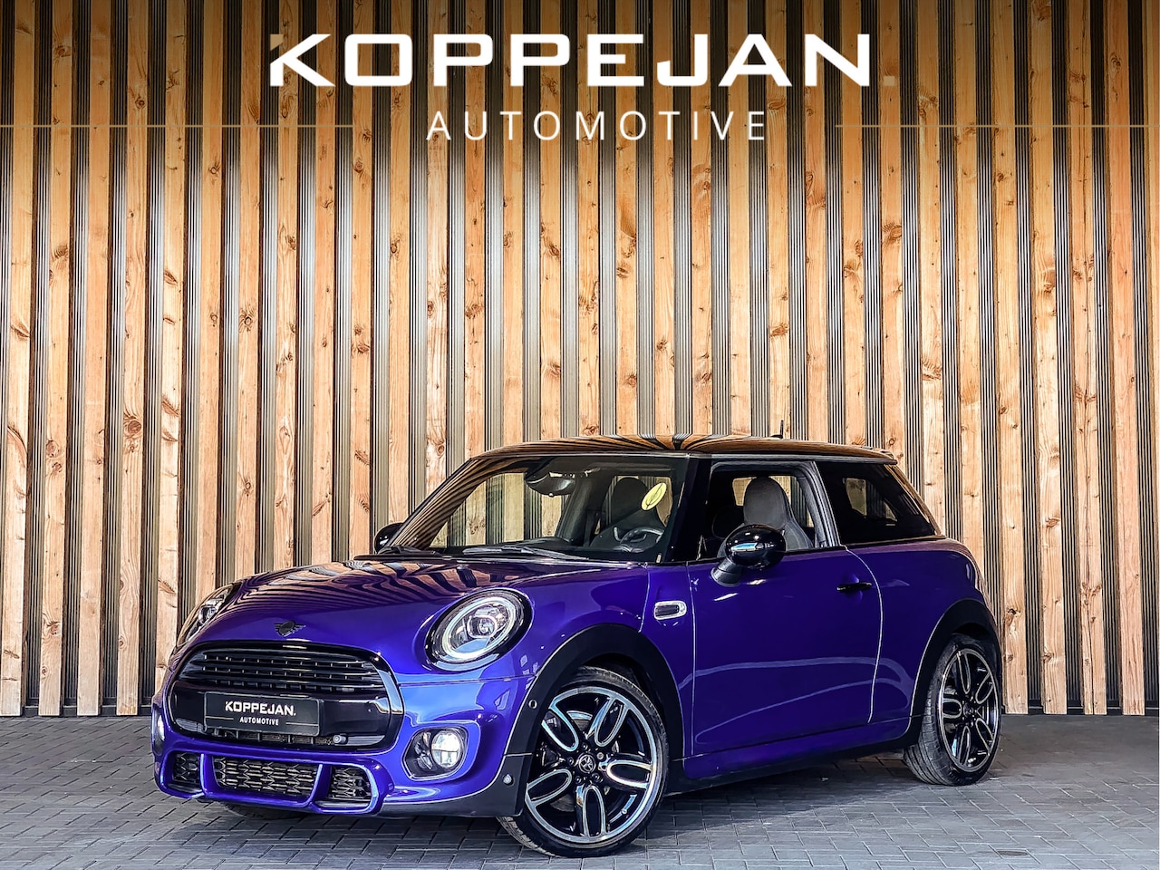 MINI John Cooper Works - 136PK Automaat Cooper | HARMAN KARDON | MINI CONNECTED XL | LED KOPLAMPEN | KEYLESS | - AutoWereld.nl