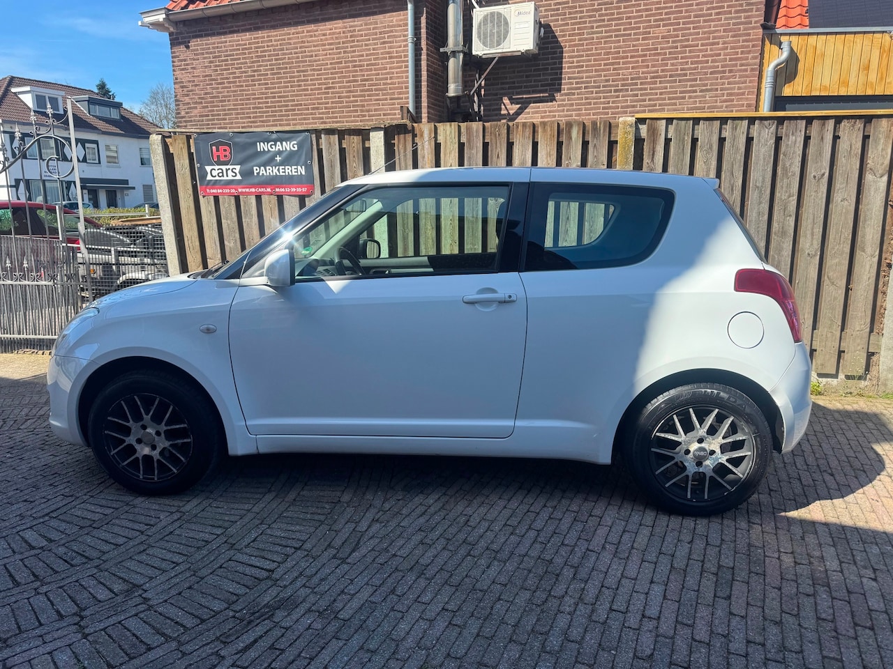Suzuki Swift - 1.3 Base 1.3 Base - AutoWereld.nl