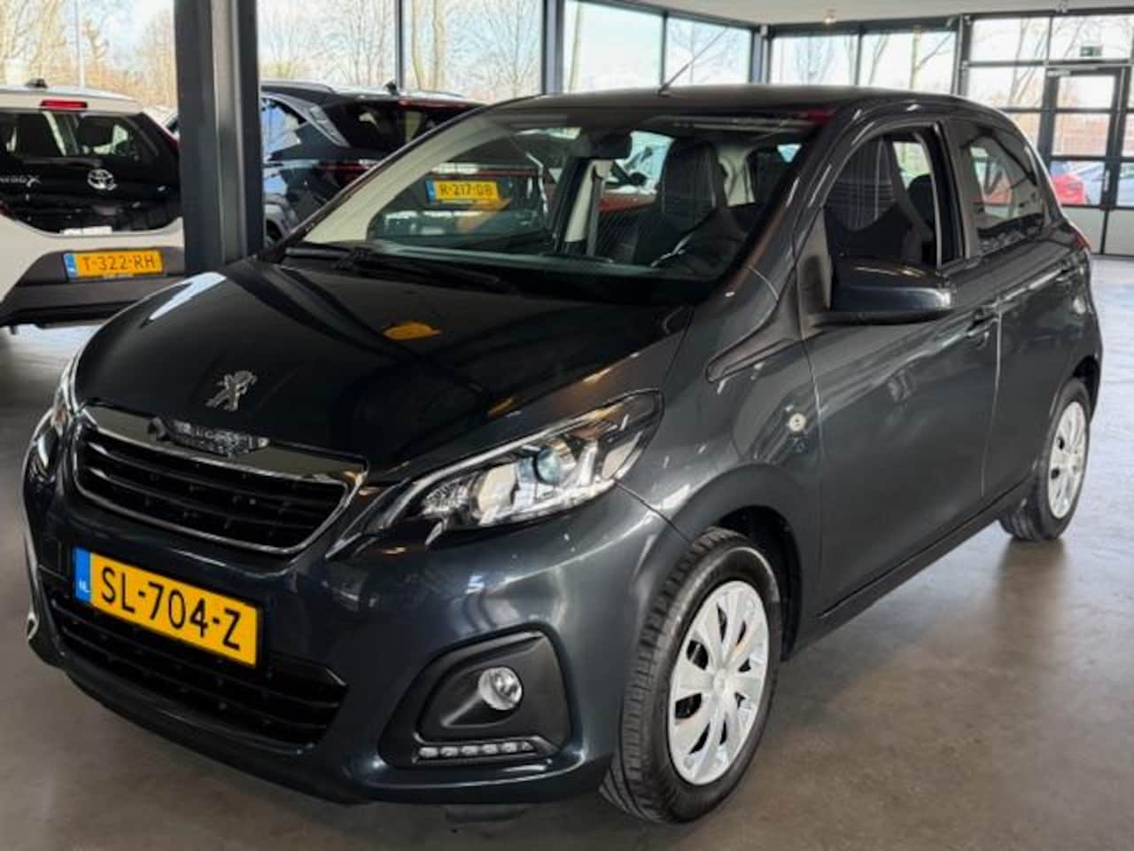 Peugeot 108 - 1.0 e-VTi 68pk 5D Active - AutoWereld.nl