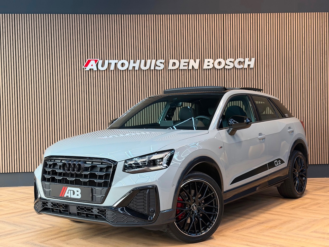 Audi Q2 - 35 TFSI S Line. Pano - Matrix - Ambiance - B&O - ACC - AutoWereld.nl