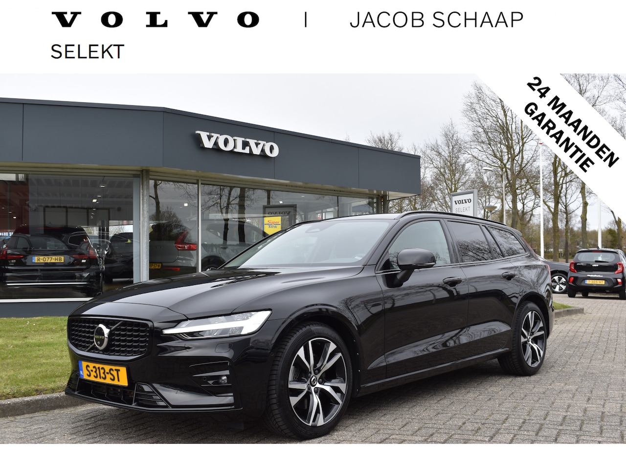 Volvo V60 - B4 211PK Automaat Plus Dark | Trekhaak | ACC | Leder | Stoelverwarming | 360 Camera | 18"L - AutoWereld.nl