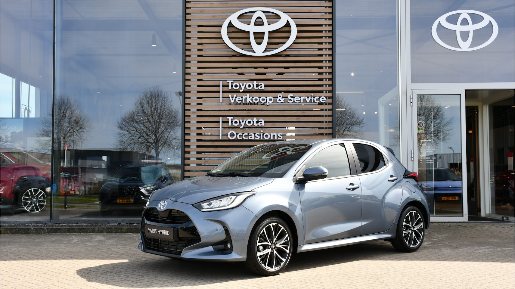 Toyota Yaris - 1.5 Hybrid 115 Dynamic Automaat 116pk | Nieuw, direct uit voorraad leverbaar! | - AutoWereld.nl