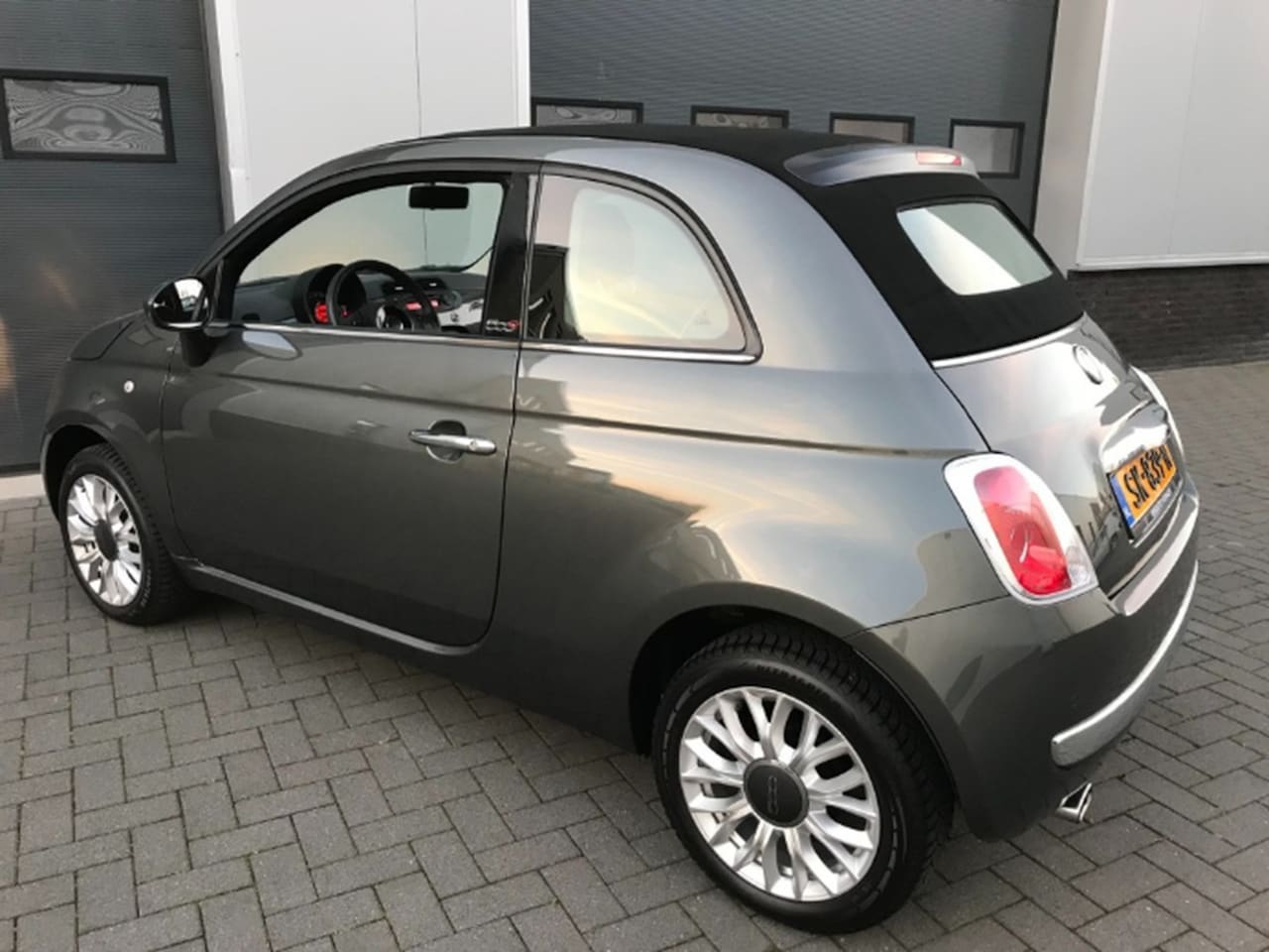 Fiat 500 C - 1.2 Lounge Sportief model - AutoWereld.nl