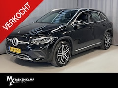 Mercedes-Benz GLA-Klasse - 250 e Progressive 18"/Trekhaak/Matrix LED/Leder/Dodehoek/360 camera/Stoelverwarming/Apple