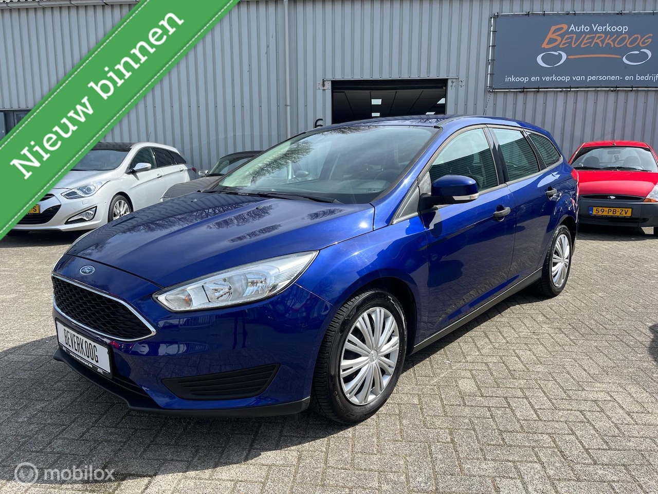 Ford Focus Wagon - 1.0 BUSINESS EDITION 6/12 M GARANTIE - AutoWereld.nl