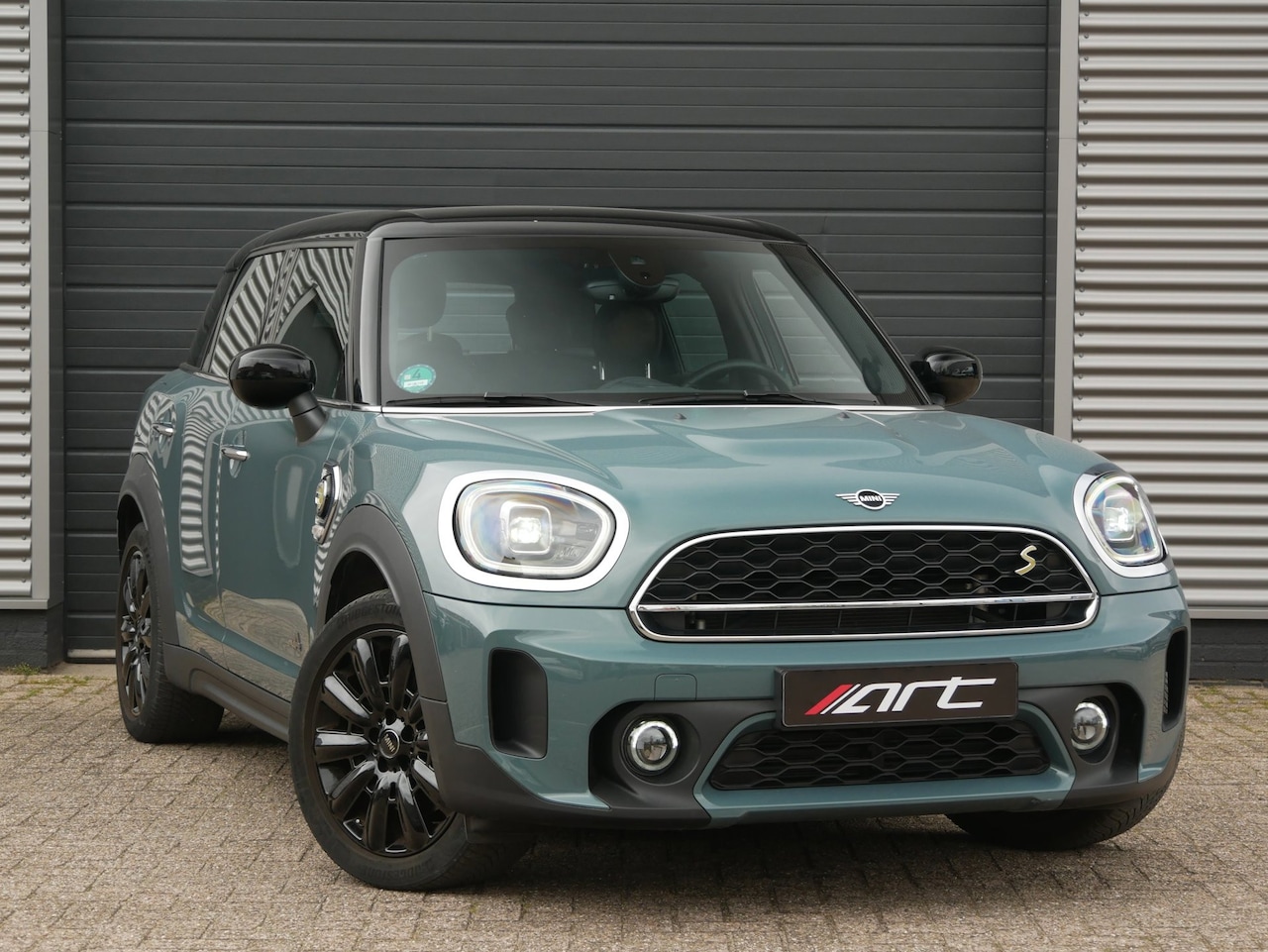 MINI Countryman - Mini Cooper SE ALL4 Chili, Leer, LED, Facelift - AutoWereld.nl