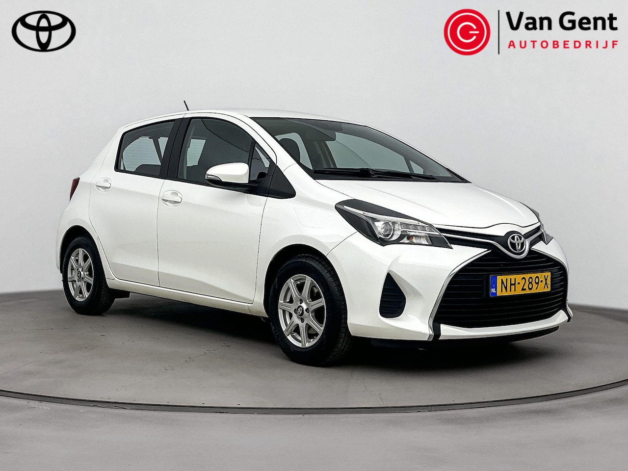 Toyota Yaris - 1.0 VVT-i Aspiration | Fietsensteun | Keyless | Cruise Control | Clima | Camera | 15 inch - AutoWereld.nl