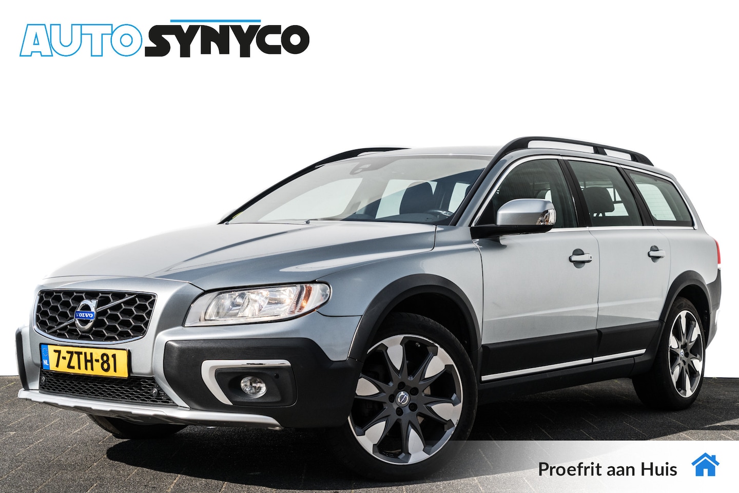 Volvo XC70 - 2.0 D4 FWD Nordic+ | Trekhaak | On Call | Standkachel | Org. NL | Camera - AutoWereld.nl