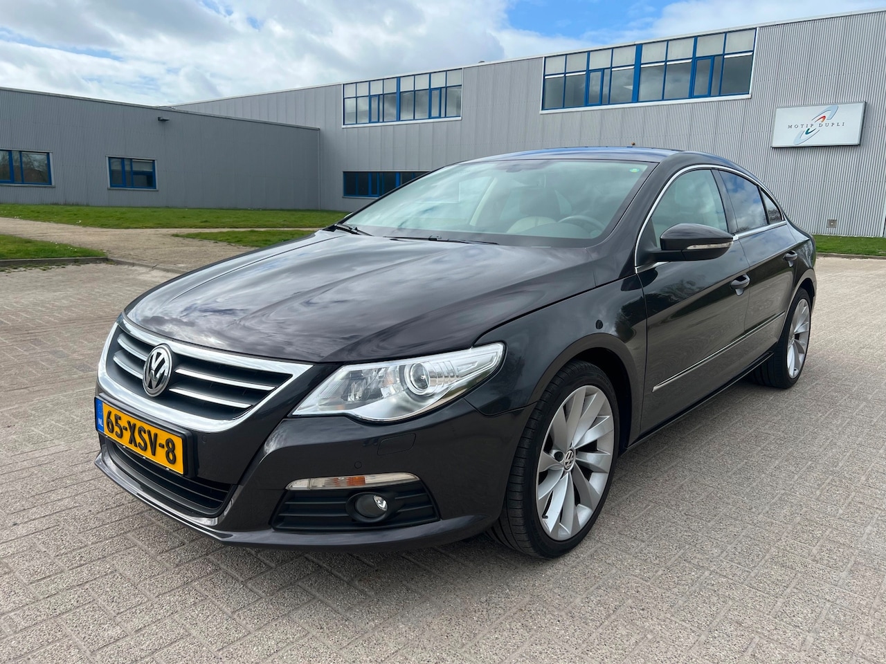 Volkswagen Passat CC - 2.0 TDI DSG Navi Leer 5Personen - AutoWereld.nl