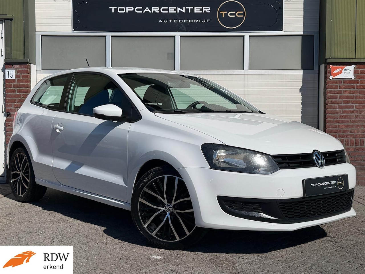 Volkswagen Polo - 1.2 Easyline/AIRCO/LM.VELG/NAVI/BLUETH/APK - AutoWereld.nl