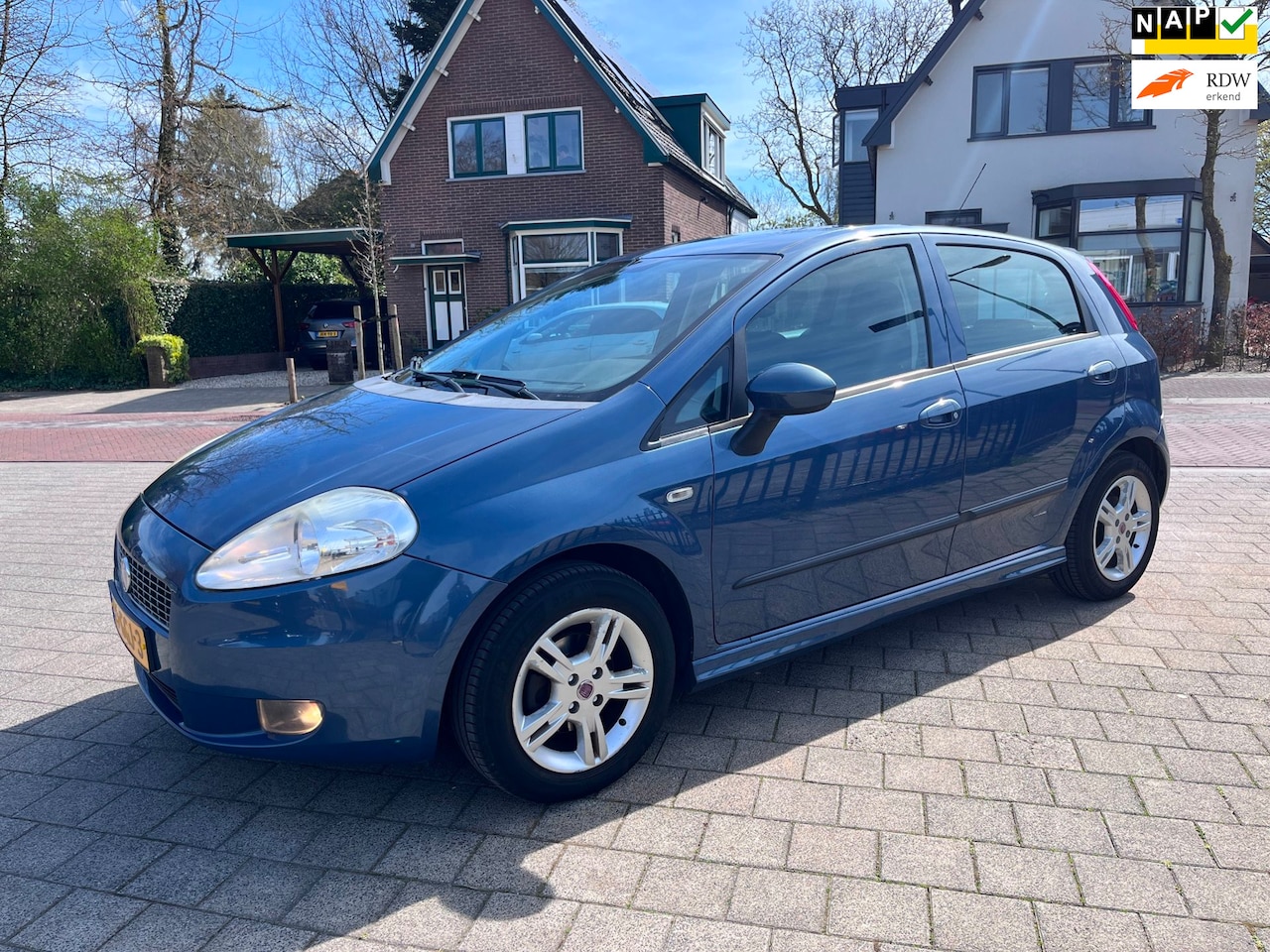 Fiat Grande Punto - 1.4 GP Airco Trekh LM Sport Isofix 5Drs NW APK 1e eig - AutoWereld.nl