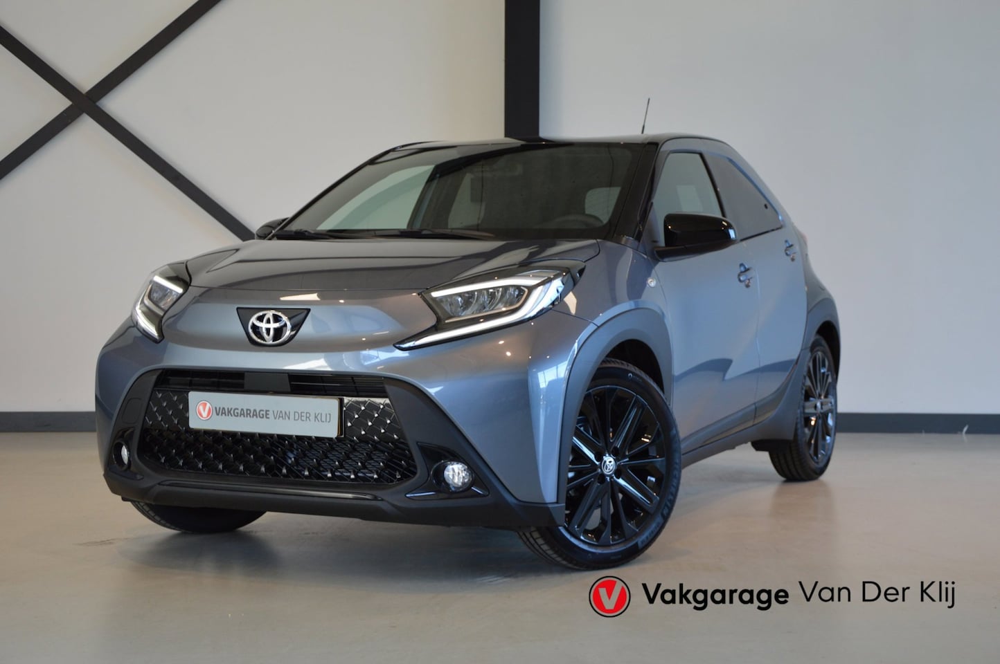 Toyota Aygo X - 1.0 VVT-i MT Pulse Nieuw direct leverbaar - AutoWereld.nl