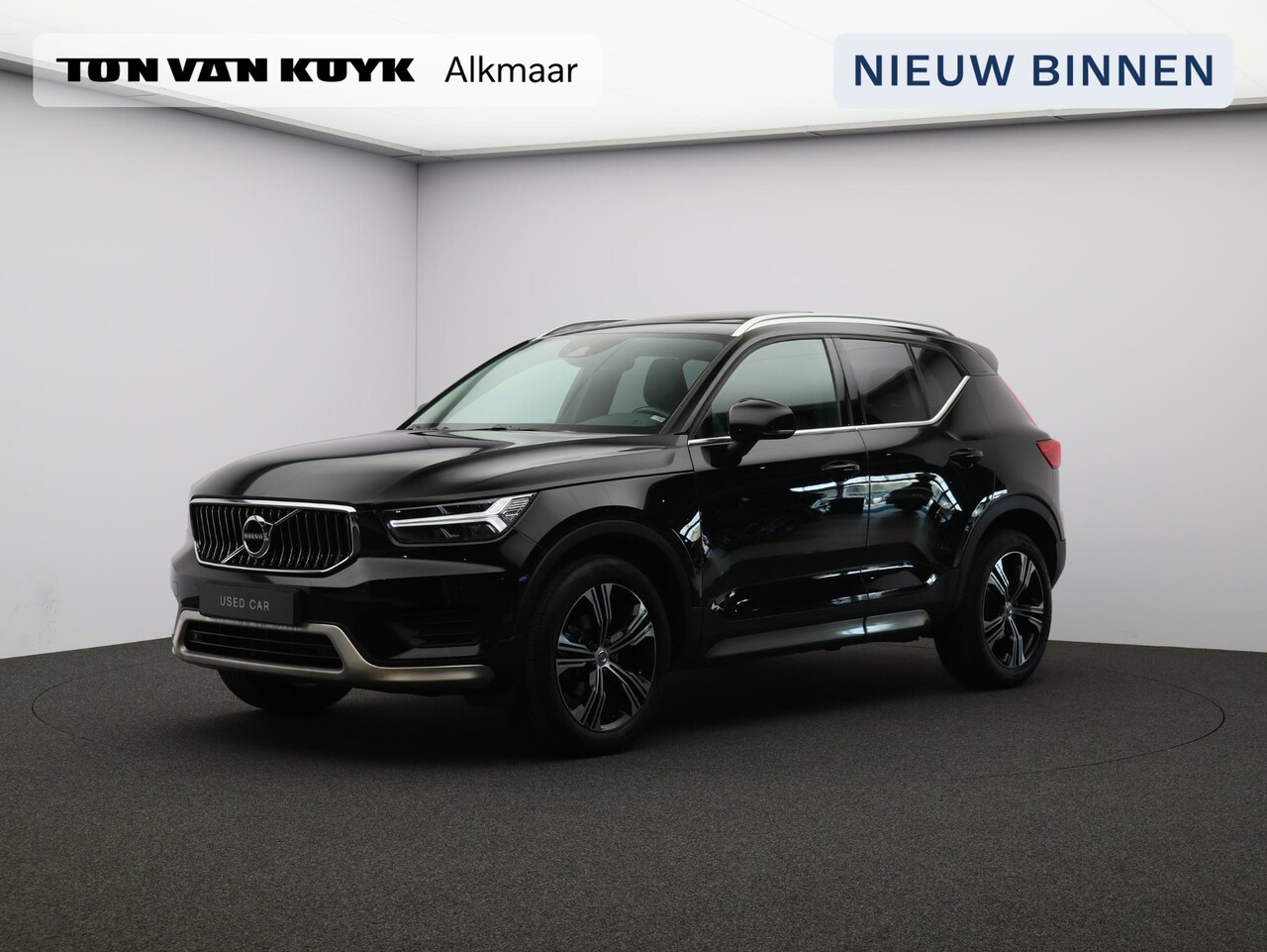 Volvo XC40 - 1.5 T3 Inscription / Panoramadak / Lederen Bekleding / Stoelverwarming / Carplay / Elektri - AutoWereld.nl