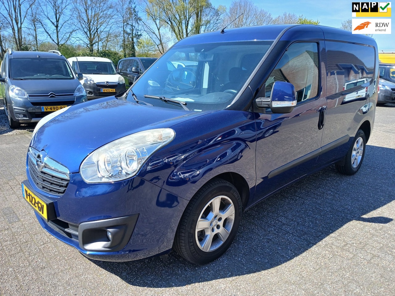 Opel Combo - 1.3 CDTi L1H1 Sport 1.3 CDTi L1H1 Sport - AutoWereld.nl