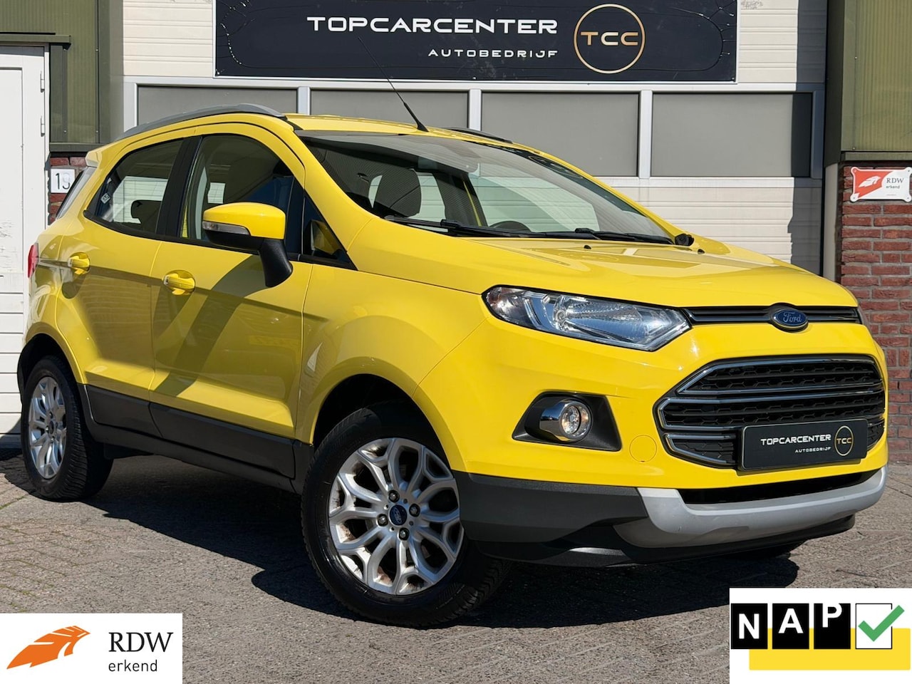 Ford EcoSport - 1.0 EcoBoost Titanium/AIRCO/PAKRS/NAVI/APK/NAP - AutoWereld.nl