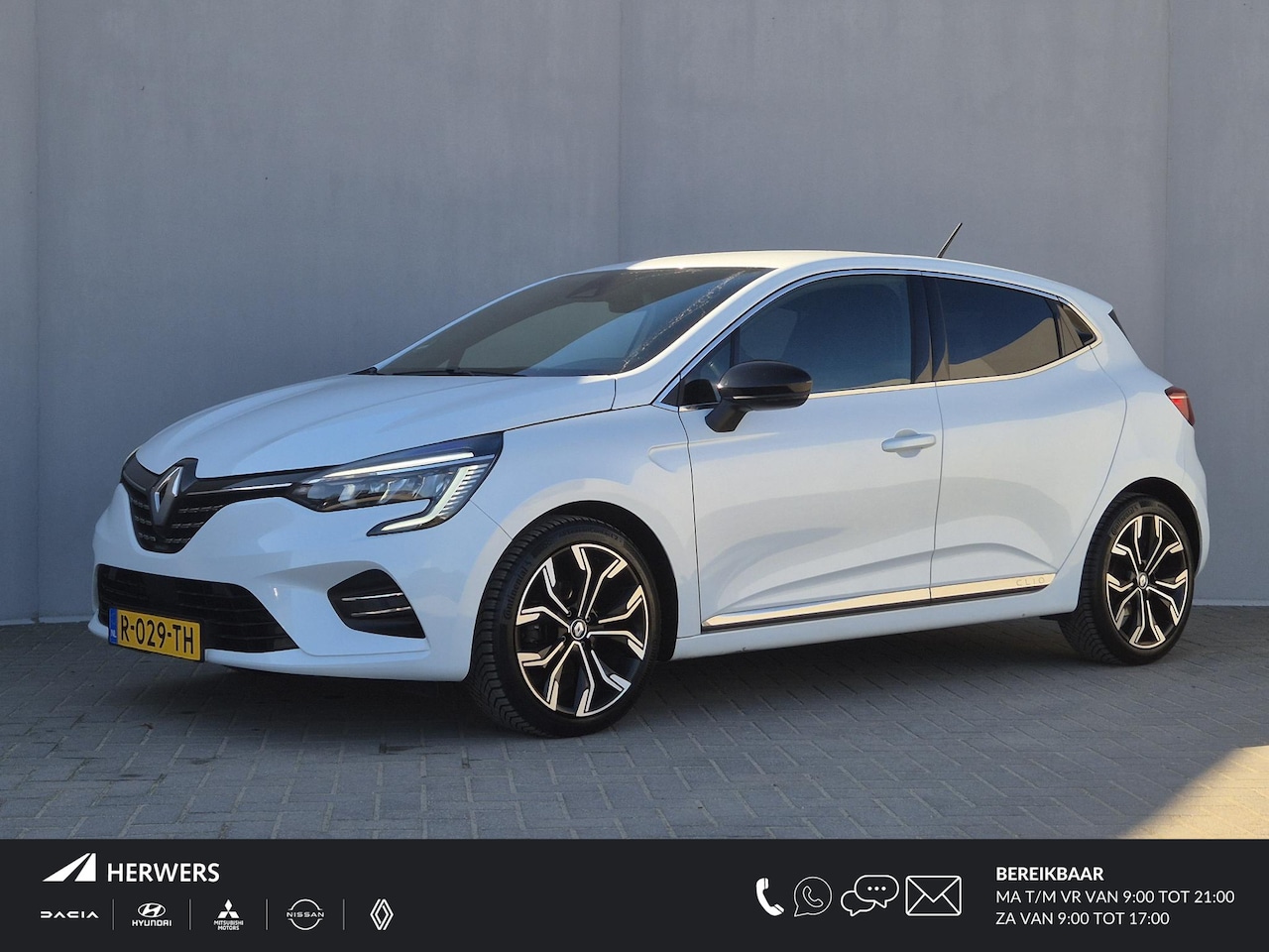 Renault Clio - 1.0 TCe 90 Techno / All season banden / draadloze telefoonlader / Achteruitrijcamera / Cru - AutoWereld.nl