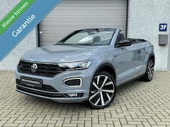Volkswagen T-Roc Cabrio - 1.5 TSI R-line 19 inch/Leder/Black Pack/Virtual/Trekhaak/Beats Audio/Compleet en zeldzaam