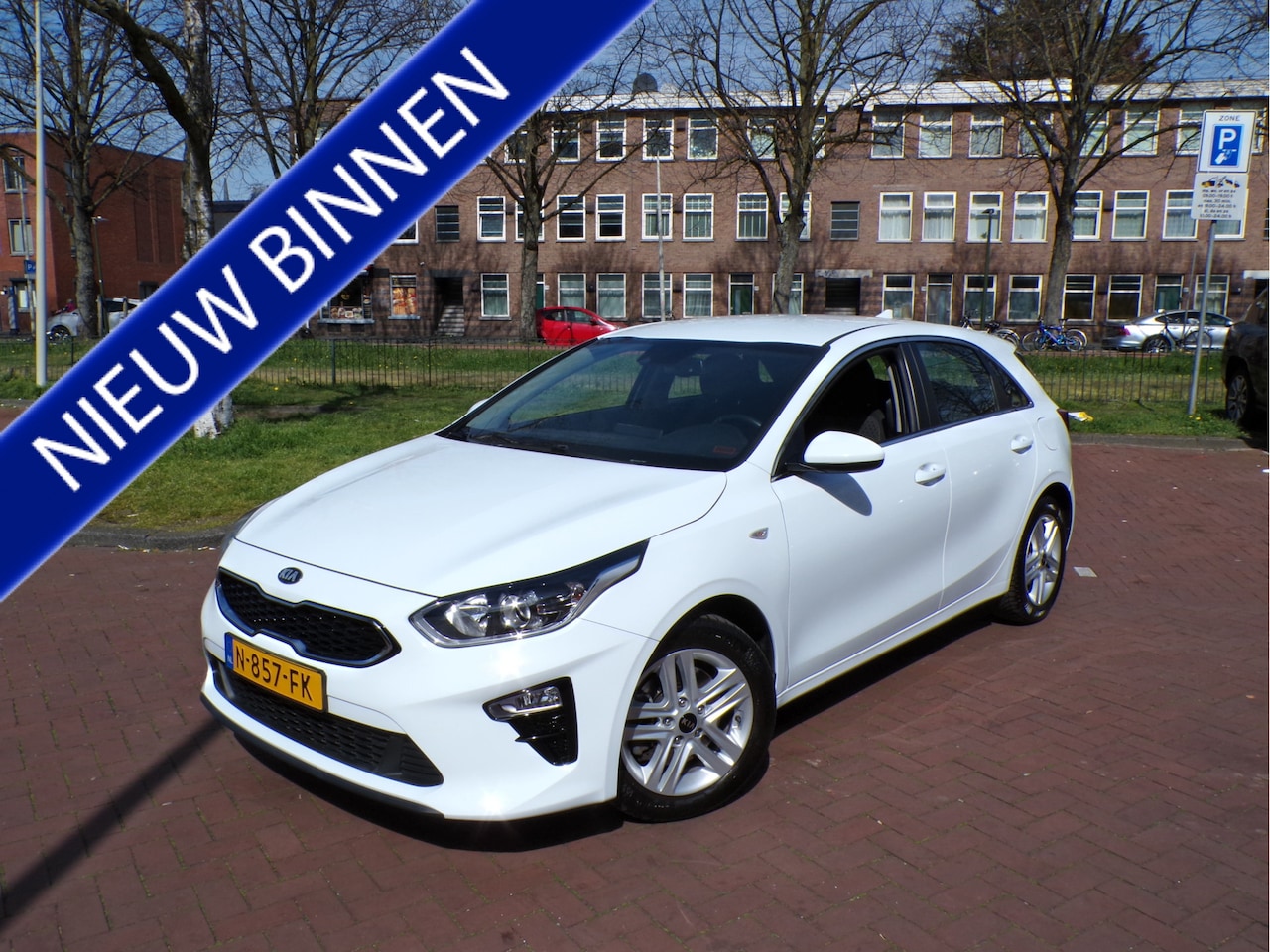 Kia Cee'd - Ceed 1.4 T-GDi DynamicPlusLine 141 PK,,, stuurverwarming - AutoWereld.nl