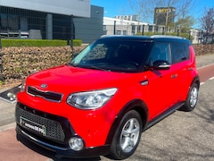 Kia Soul - 1, 6 pk132 Navi climate/Cruise/contol stoel/stuur/vrw vol options
