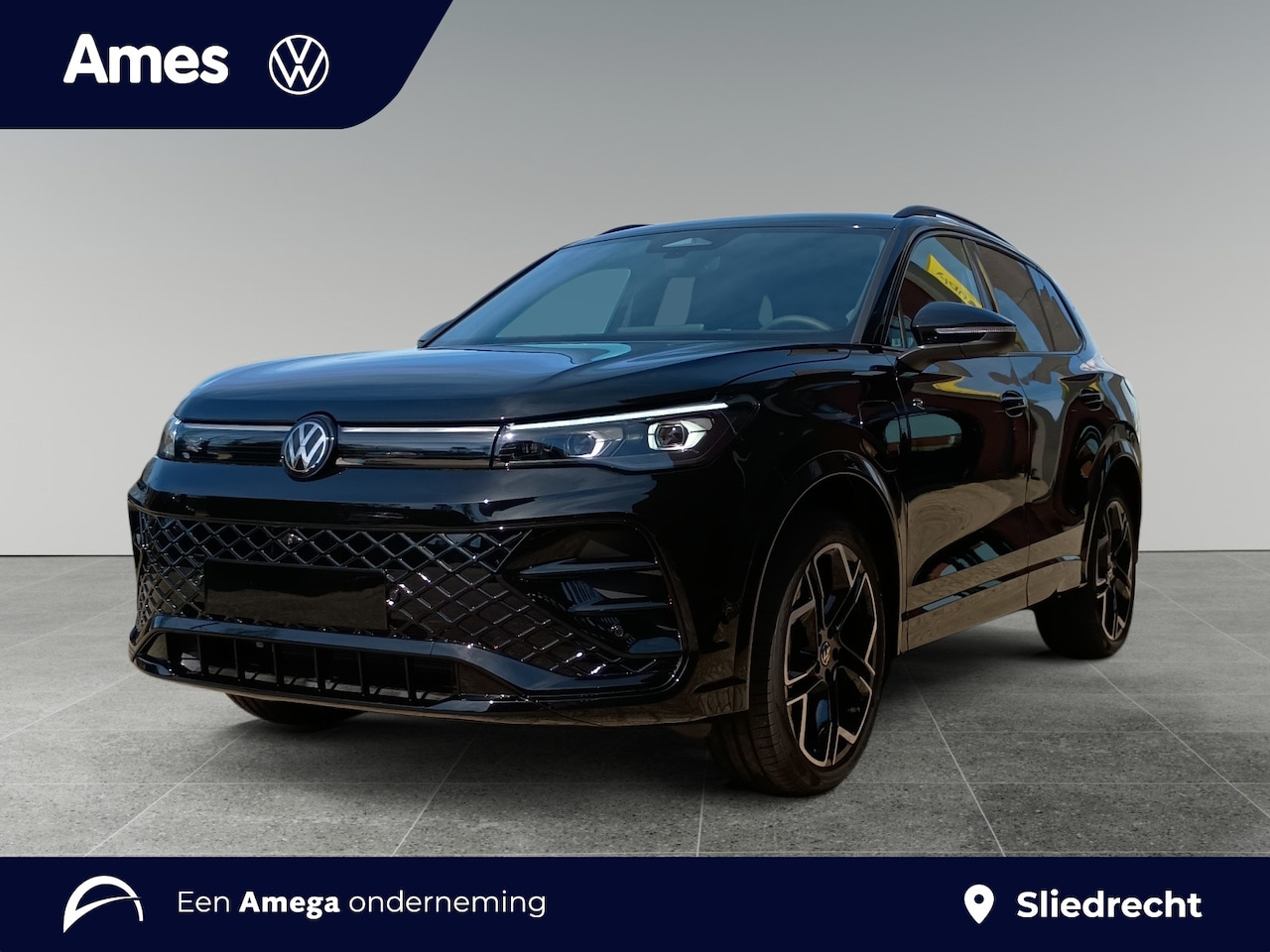 Volkswagen Tiguan - 1.5 eHybrid 204pk DSG R-Line Edition | Trekhaak, wegklapbaar | Area View camera | Travel A - AutoWereld.nl