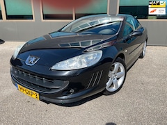 Peugeot 407 Coupé - 2.2-16V Référence