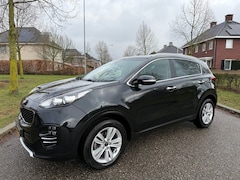 Kia Sportage - 1.6 GDI First Edition Ook zitten er 19 inch velgen GT-line met nieuwe zomerbanden bij