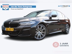 BMW 5-serie - 545e xDrive M-sport black edition | Incl. 12 maanden garantie Assisted driving | Head-up d