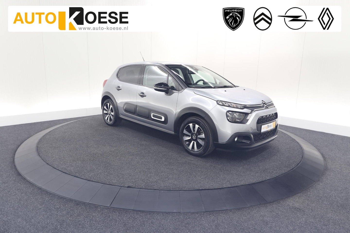 Citroën C3 - PureTech 83 Max | Camera | Stoelverwarming | Navigatie | Parkeersensoren - AutoWereld.nl