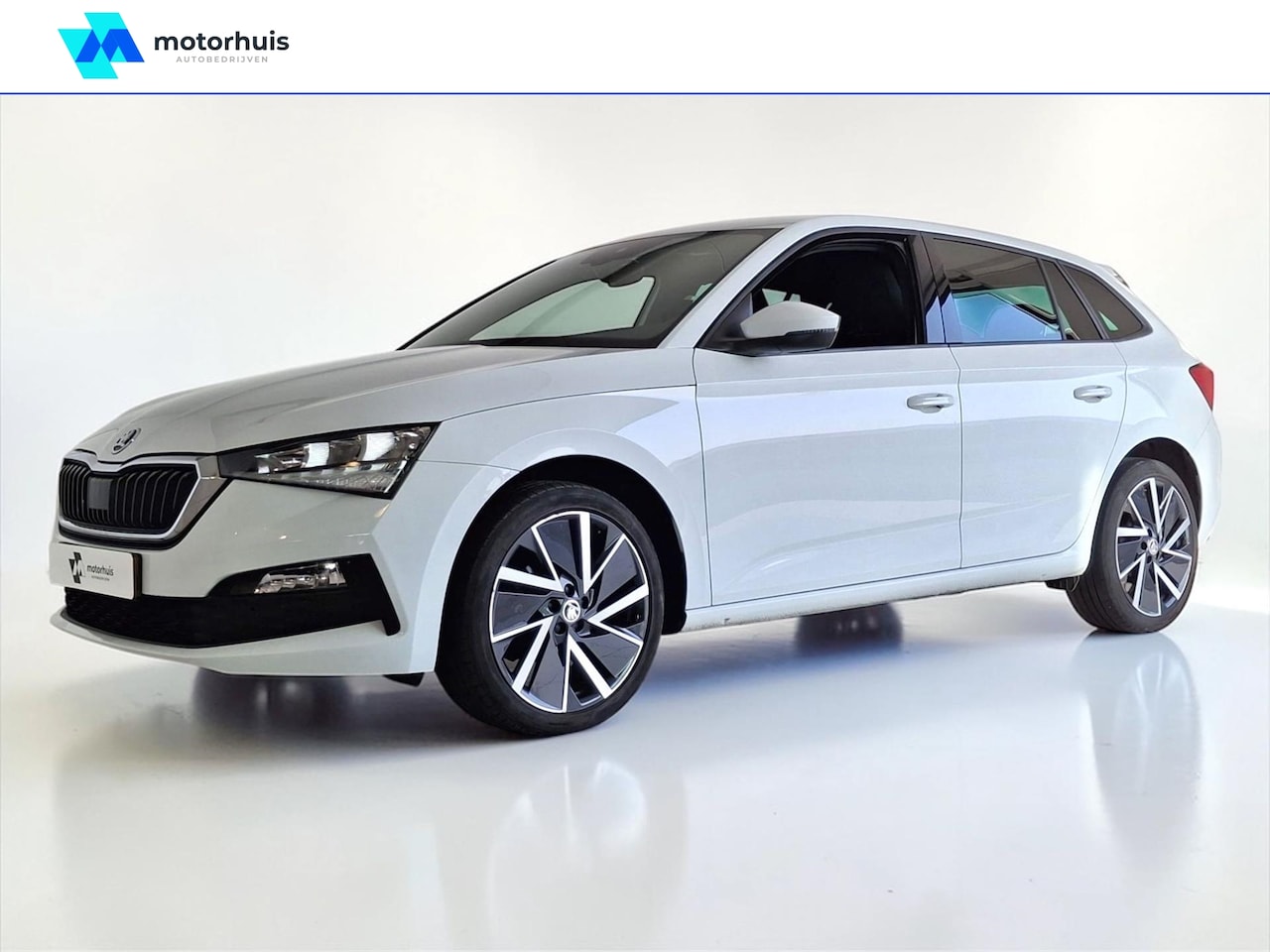 Skoda Scala - 1.0 TSI Greentech 110pk Sport Business APPLE CARPLAY PDC LED - AutoWereld.nl