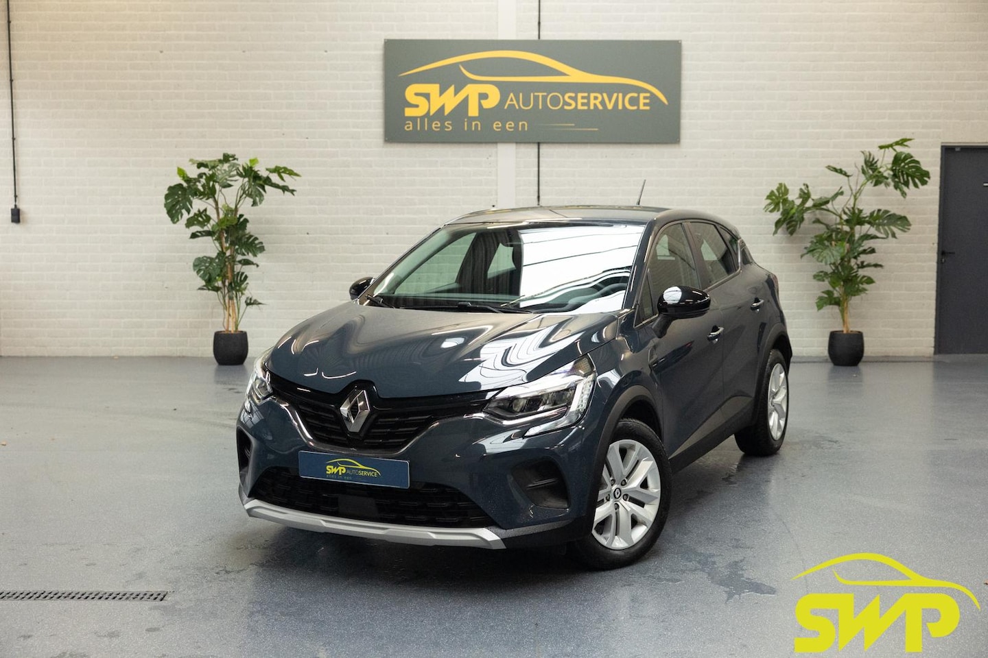 Renault Captur - 1.6 E-Tech Plug-in Hybrid 160 Business | Navigatie | Mooie auto | Cruise | Stoelverwarming - AutoWereld.nl