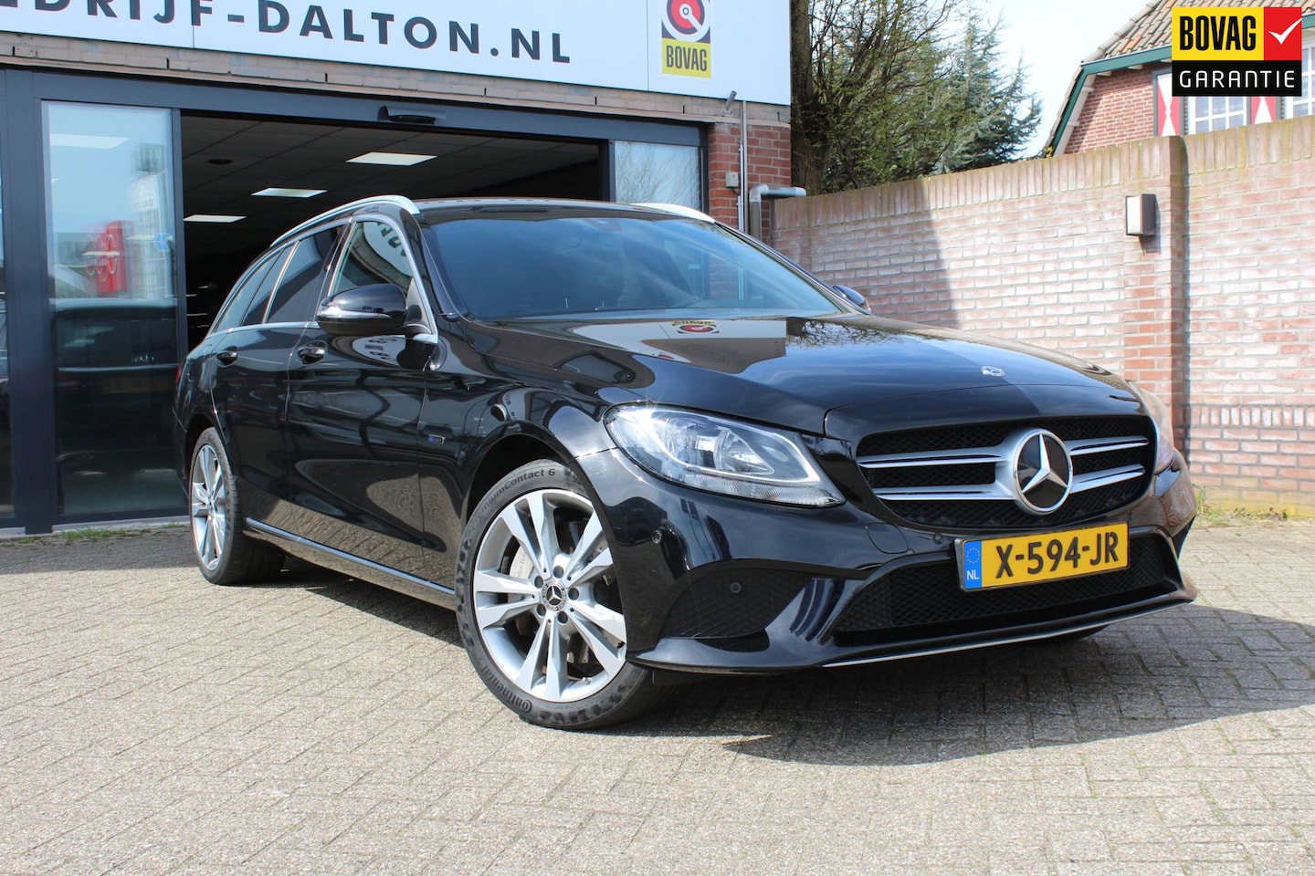 Mercedes-Benz C-klasse Estate - 300 e Advantage TREKHAAK / APPLE CAR PLAY NAVIGATIE / PDC - AutoWereld.nl