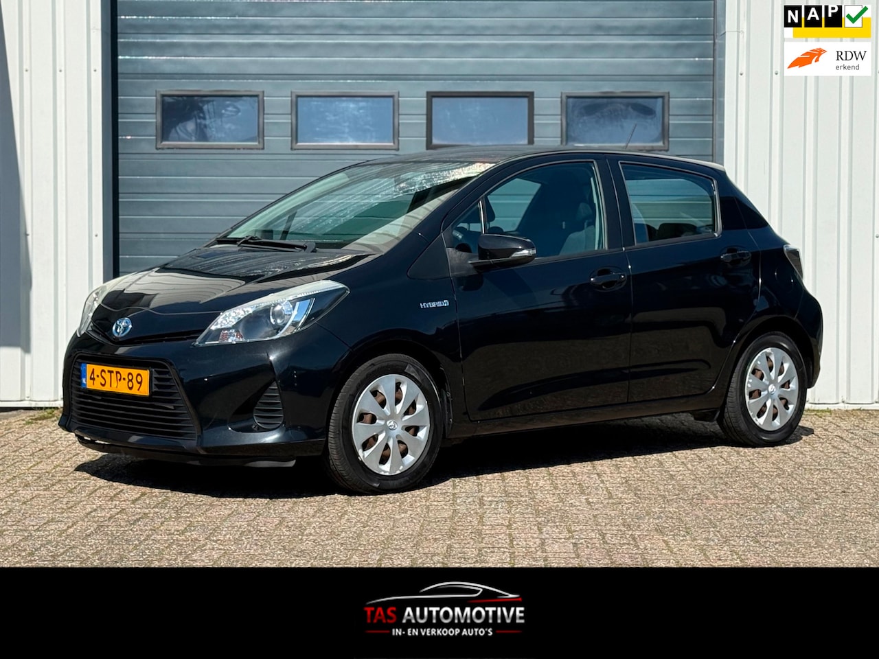 Toyota Yaris - 1.5 Full Hybrid Aspiration 1e EIG/CLIMA/CRUISE - AutoWereld.nl