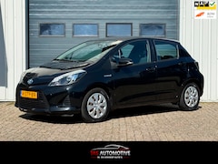 Toyota Yaris - 1.5 Full Hybrid Aspiration 1e EIG/CLIMA/CRUISE