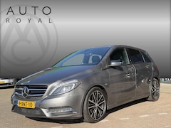 Mercedes-Benz B-klasse - 180 Ambition AUTOMAAT| NAVIGATIE| AIRCO/ECC| CRUISECONTROL| PARKEERSENSOREN