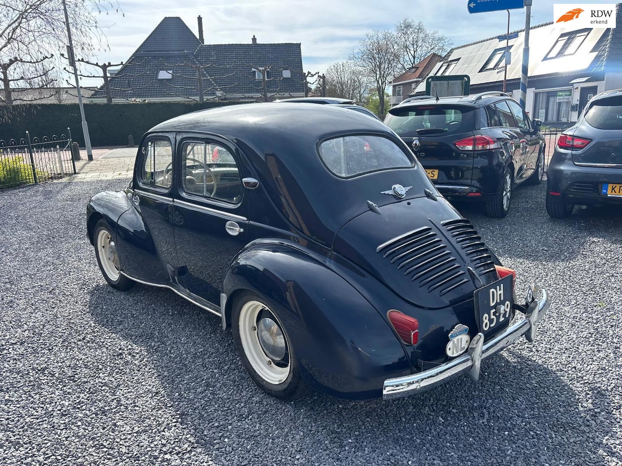 Renault 4 - CV - AutoWereld.nl