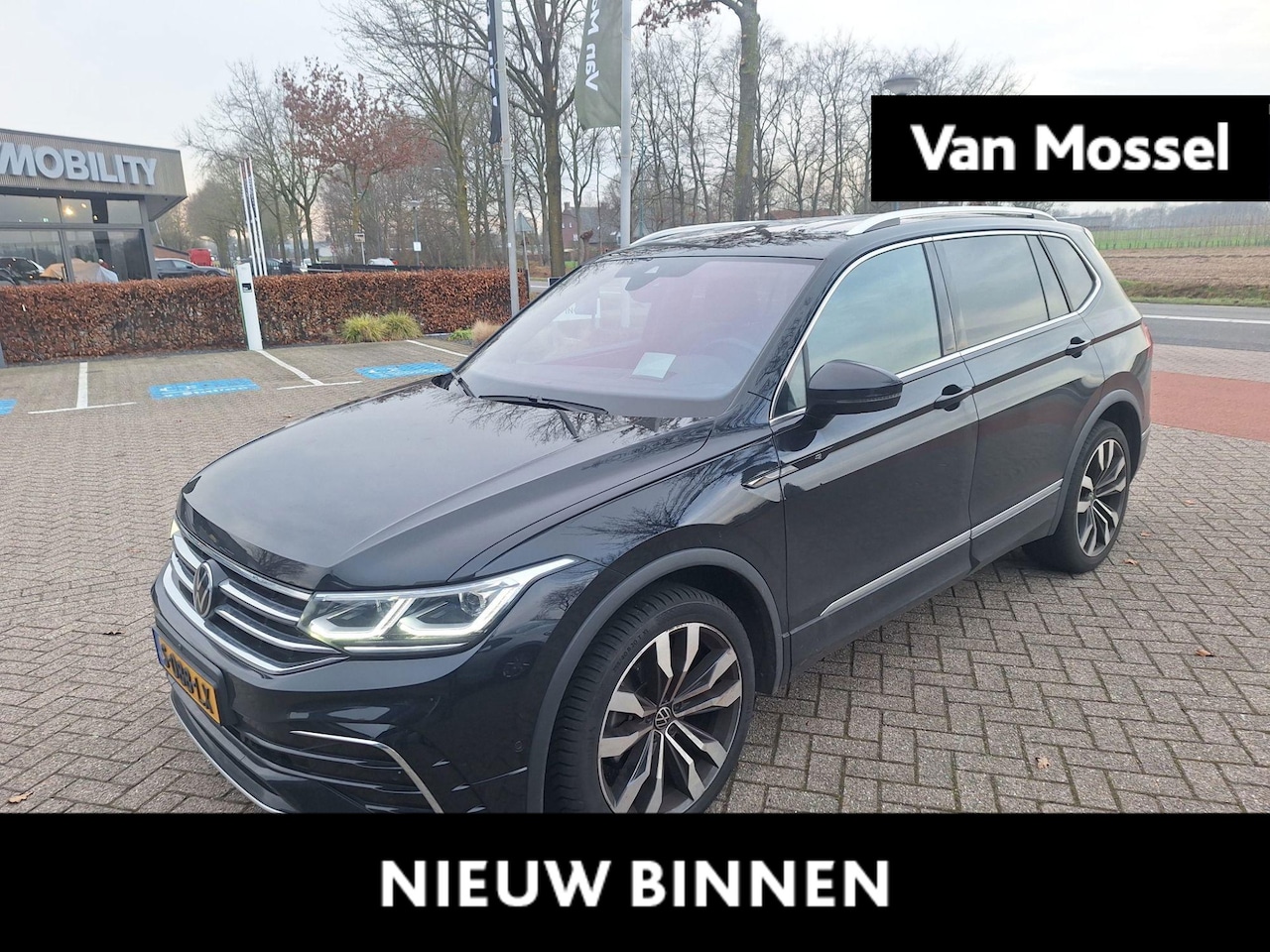 Volkswagen Tiguan Allspace - 1.5 TSI R-Line Business 1.5 TSI R-Line Business+ - AutoWereld.nl