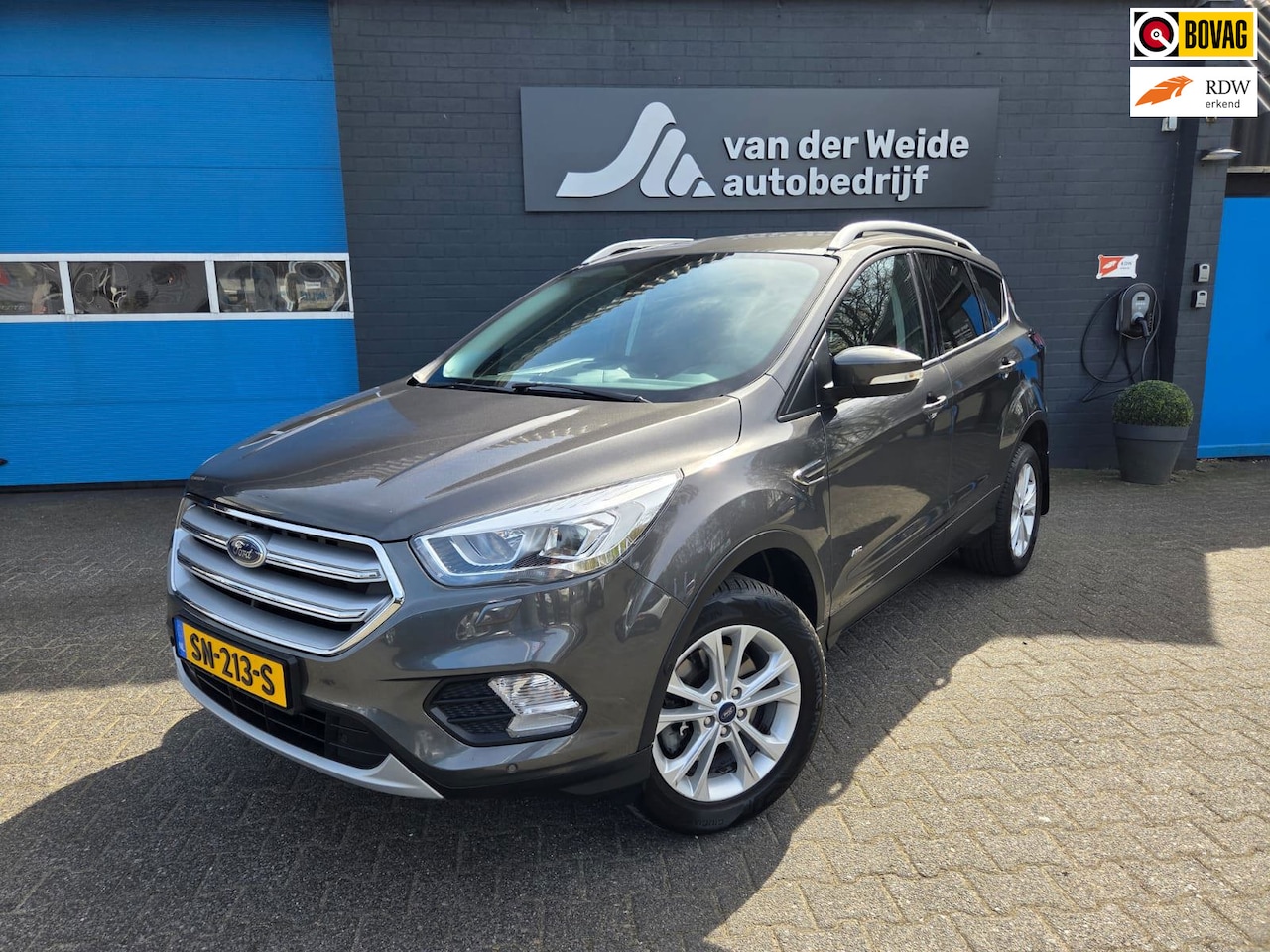 Ford Kuga - 1.5 EcoBoost Titanium AWD, trekhaak - AutoWereld.nl
